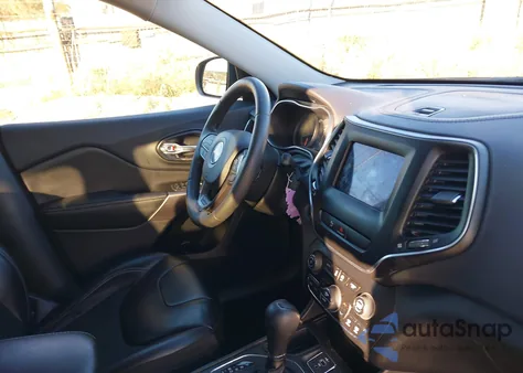 2020 Jeep Cherokee Latitude Plus Fwd from USA, damaged, VIN 1C4PJLLB8LD580928